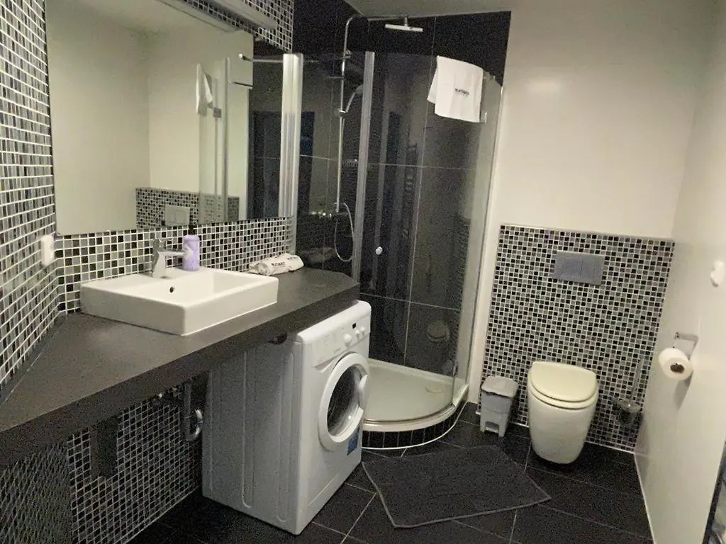 Rumako Apartments Prag Tjekkiet